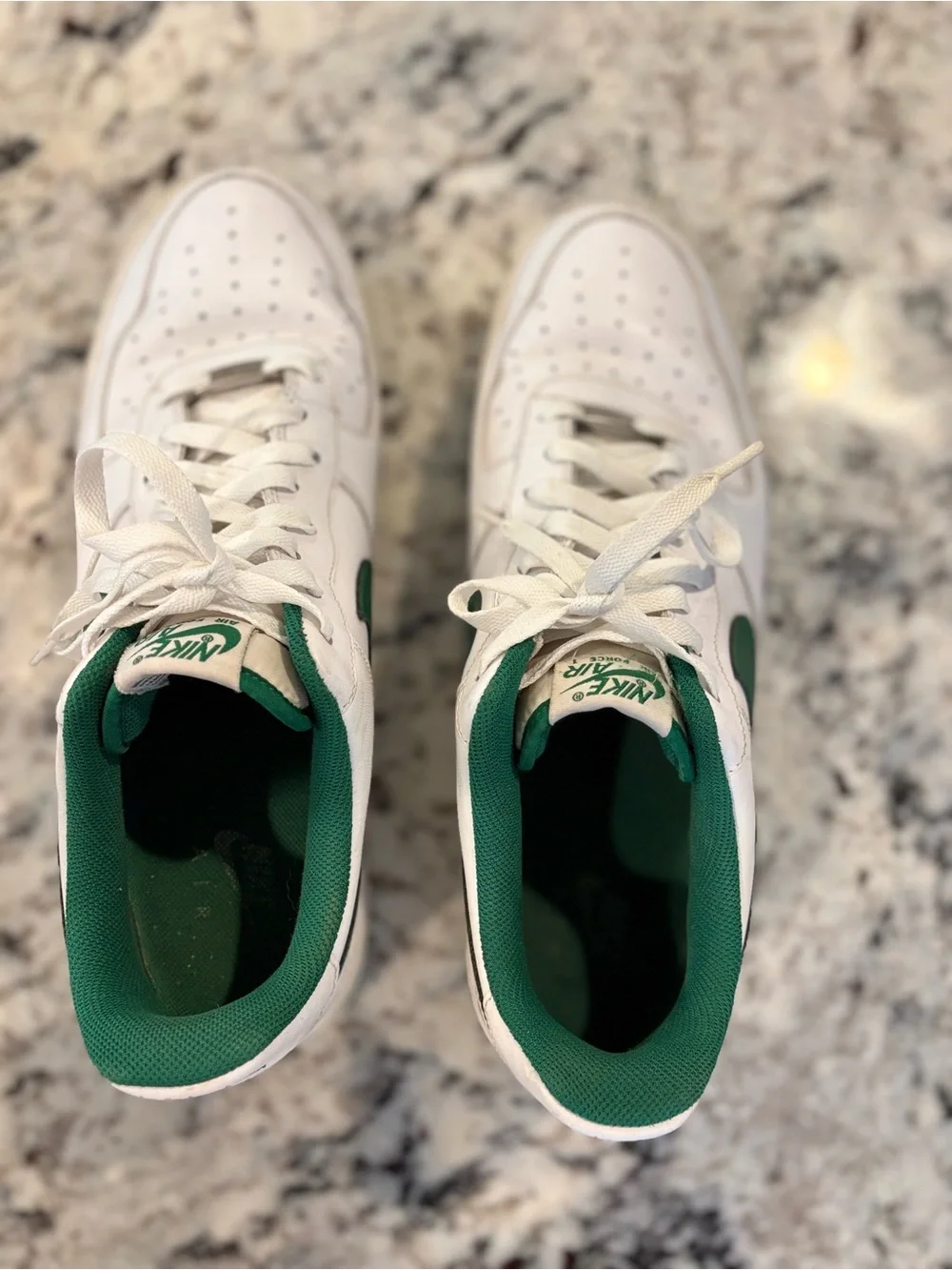 Nike Air Force 1 Men's Low White Green Sneakers Size 13 Classic Basketball Shoes
